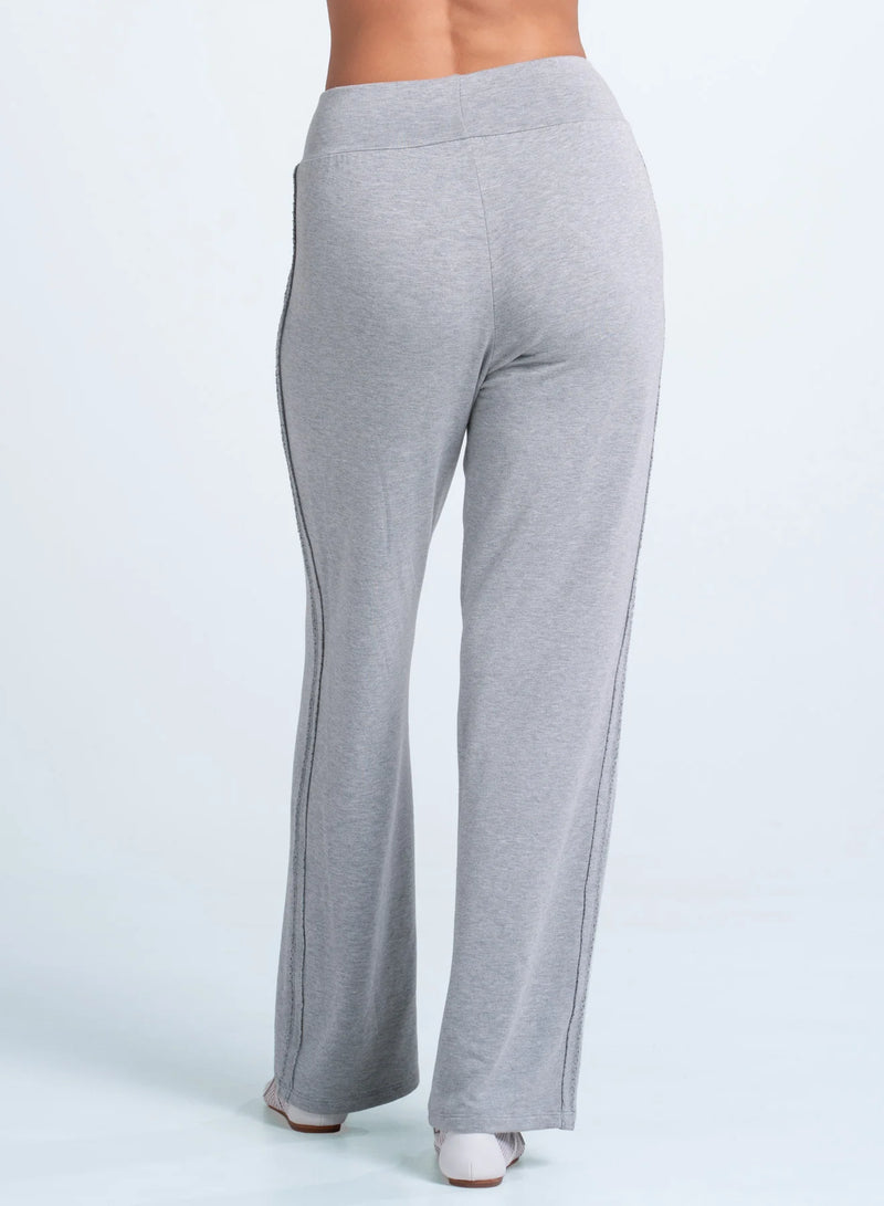 Load image into Gallery viewer, Chill Play Pant
